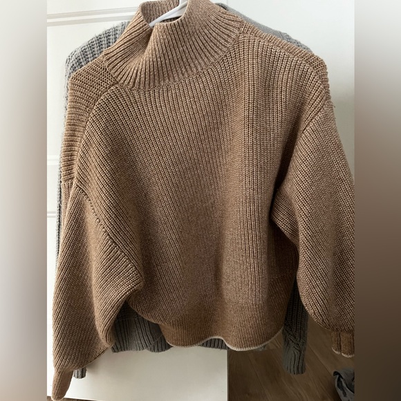 Knit turtle neck sweater, beige, supper thick and comfortable - Picture 1 of 1